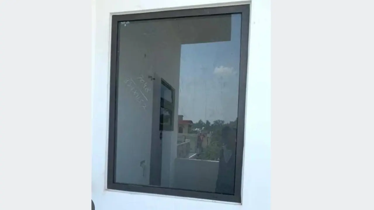 Fixed Windows